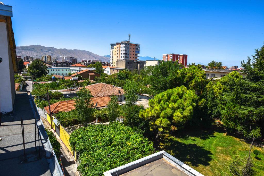 Pemaj Hostel Shkodër Exterior foto